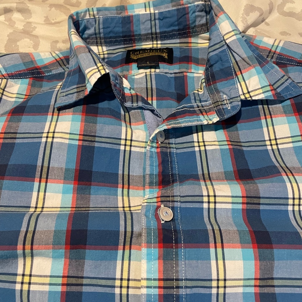 Plaid short sleeved Cremieux men’s L shirt. Like new